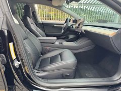Tesla Model 3 2022 rear-wheel drive version - фото 17