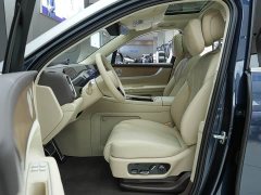 AITO Wenjie M9 extended range Ultra version 52kWh 6-seater version (192-line lidar) - фото 11