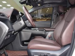 Toyota SIENNA 2021 2.5L Hybrid Platinum Edition - фото 5