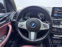 BMW iX3 leading - фото 11