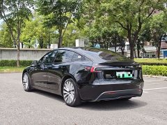 Tesla Model 3 long range all-wheel drive version - фото 9