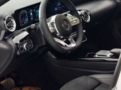 Mercedes-Benz A-Class 2022 Facelift Three A 200 L Sports Sedan Fashionable - фото 5