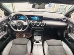 Mercedes-Benz A-Class 2022 Facelift Three A 200 L Sports Sedan Fashionable - фото 8