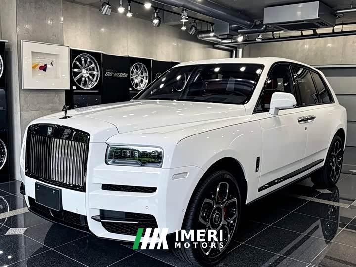 Rolls-Royce Cullinan Black Badge - автомобиль из Китая