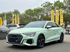 Audi A3 Facelift A3L Limousine 35 TFSI Fashion Sport - фото 1