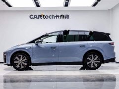Li Auto Ideal i8 Standard Edition - фото 3