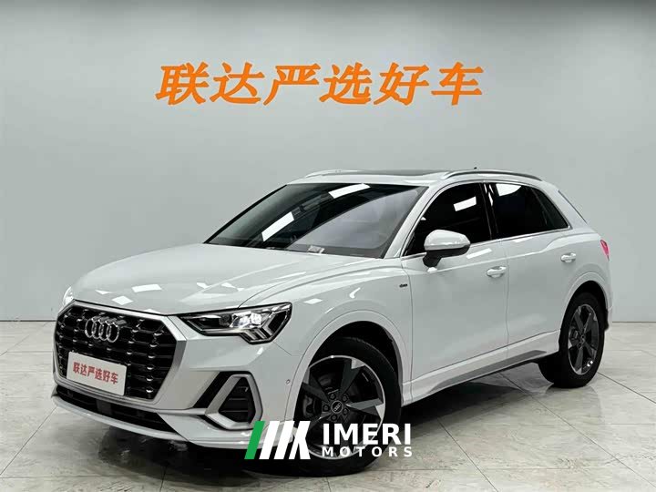 Audi Q3 35 TFSI Fashionable and Dynamic (1.4T) - автомобиль из Китая