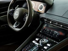Aston Martin DB12 4.0T V8 Coupe - фото 11