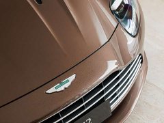 Aston Martin DB12 4.0T V8 Coupe - фото 6