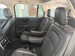 Lynk & Co Pilot 3.0T V6 four-wheel drive premium version - фото 10