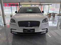 Lynk & Co Pilot 3.0T V6 four-wheel drive premium version - фото 2