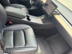 Tesla Model Y standard range rear-wheel drive version - фото 7