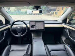 Tesla Model Y standard range rear-wheel drive version - фото 9