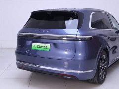 AITO Wenjie M7 2026 extended range Ultra four-wheel drive version 5 seats (192-line lidar) - фото 7