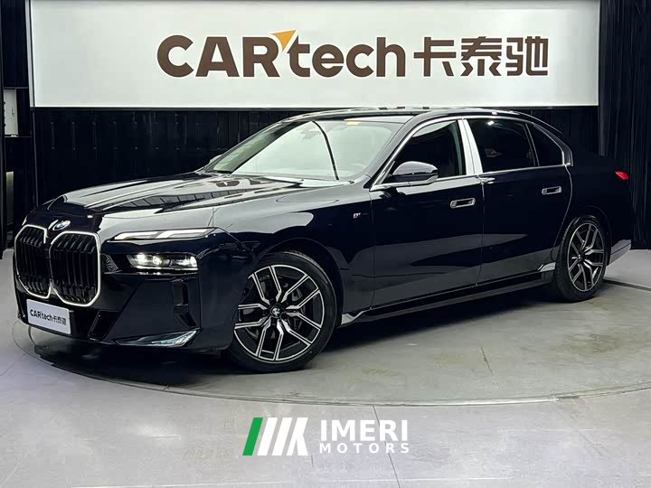 BMW 7 Series 735Li M Sports Package - автомобиль из Китая