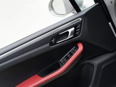 Porsche Macan 2.0T - фото 14