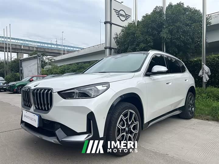 BMW X1 2023 sDrive25Li X design package - автомобиль из Китая