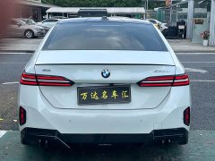 BMW 5 Series 530Li Leading M Sports Package - фото 6
