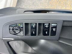 BMW 5 Series 530Li Leading M Sports Package - фото 9