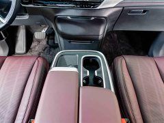 BMW Century 2.0T Six-Seater Yunshi Edition - фото 16