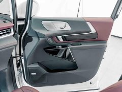 BMW Century 2.0T Six-Seater Yunshi Edition - фото 17