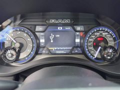RAM Trucks 2022 5.7L automatic - фото 13