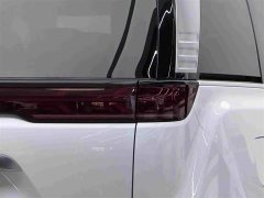Denza D9 DM-i 970 four-wheel drive flagship - фото 6