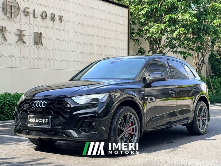 Audi Q5L 40T luxury and dynamic - автомобиль из Китая