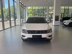 Volkswagen Tiguan L 330TSI automatic two-wheel drive smart version - фото 2