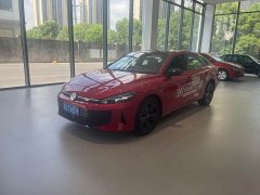 Lynk & Co Lingdu 2026 Lingdu L GTS 380TSI Lingfeng Million Commemorative Edition - фото 1