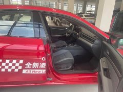 Lynk & Co Lingdu 2026 Lingdu L GTS 380TSI Lingfeng Million Commemorative Edition - фото 5
