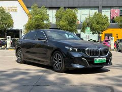 BMW i5 eDrive 35L M Sport Package - фото 3