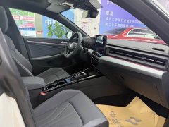 Lynk & Co Lingdu 2026 Lingdu L GTS 380TSI Lingfeng Million Commemorative Edition - фото 12