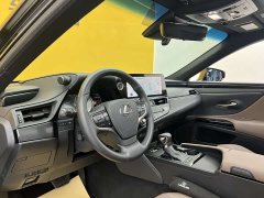 Lexus ES 2023 200 Excellence Edition - фото 4
