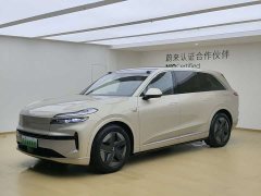 BMW Ledo L90 Max six-seater version - фото 1