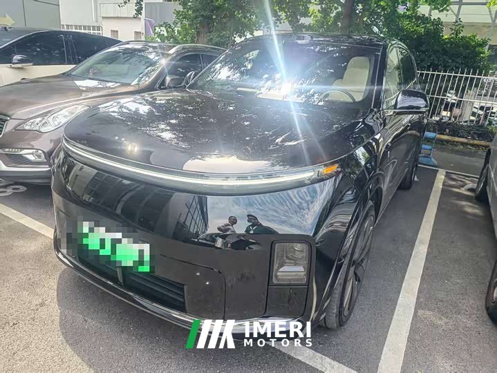 Li Auto Ideal L9 Livis - автомобиль из Китая