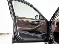 BMW 5 Series Facelift 530Li Exclusive Luxury Package - фото 9