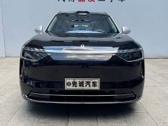 AITO Wenjie M8 extended range Ultra version 53.4kWh 5-seater version (192-line lidar) - фото 2