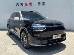 AITO Wenjie M8 extended range Ultra version 53.4kWh 5-seater version (192-line lidar) - фото 3
