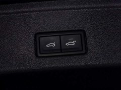 Volkswagen Touareg 2022 3.0TSI Ruixiang Edition Obsidian Sports Package - фото 7