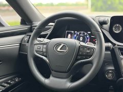 Lexus ES 2023 200 Excellence Edition - фото 15