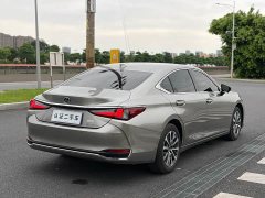 Lexus ES 2023 200 Excellence Edition - фото 19