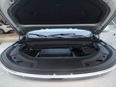 Li Auto Ideal L9 Ultra smart refresh version - фото 15