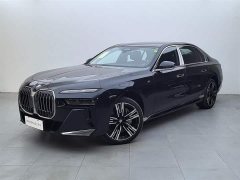 BMW 7 Series 2023 740Li M Sport Package - фото 1