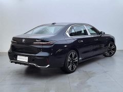 BMW 7 Series 2023 740Li M Sport Package - фото 4