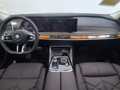 BMW 7 Series 2023 740Li M Sport Package - фото 7