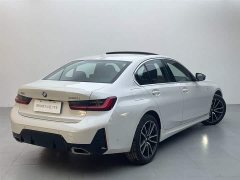 BMW 3 Series 325i M Sport Package - фото 4