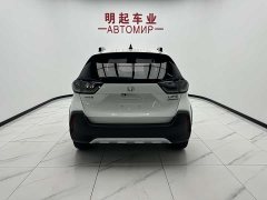 Lynk & Co LIFE 2021 1.5L CVT CRO-SS Smart Edition - фото 10