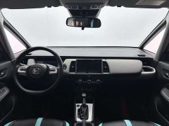 Lynk & Co LIFE 2021 1.5L CVT CRO-SS Smart Edition - фото 7