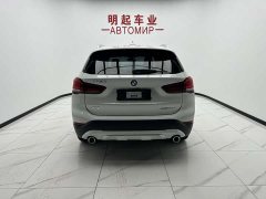 BMW X1 sDrive20Li fashionable - фото 10